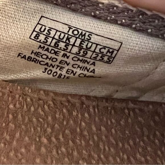TOMS Womens Classic, Grey, stripe, Slip-Ons University shoes, size 8.5 - Picture 8 of 15